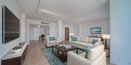 900 Bay Dr Unit #303, Miami Beach