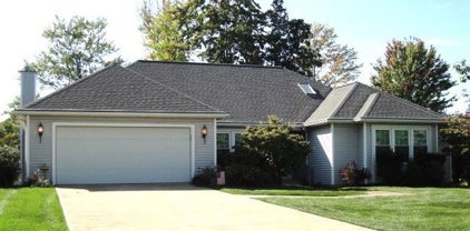 9620 Brushwood Lane, Strongsville