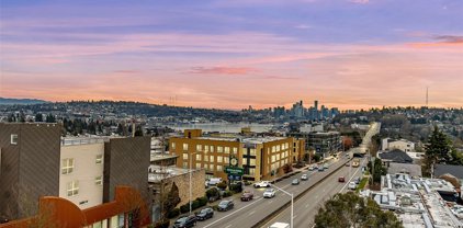 4031 Aurora Avenue Unit #201, Seattle