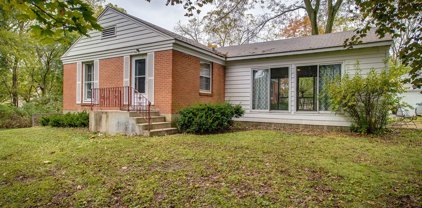 260 S Western Avenue, Bartlett