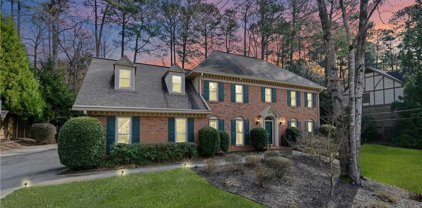 385 Spindle Court, Sandy Springs