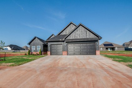 14213 Village Trail Drive, Piedmont