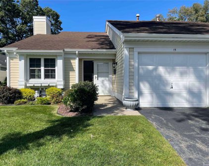 15 Milleridge Ct Unit #15, Ridge