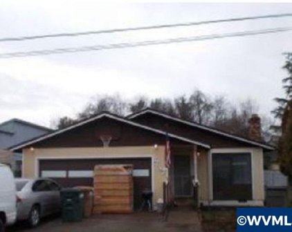 1047 Pine St, Brownsville