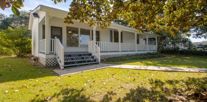 5112 River Road, Pascagoula