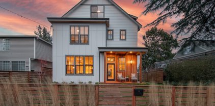 8036 25th Avenue NW, Seattle