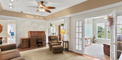 6155 Shadywood Rd Unit #407, Elkridge