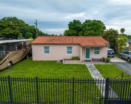 3360 E 10th Ave, Hialeah