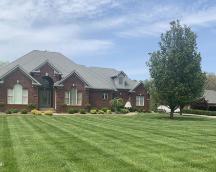 2019 Armstrong Ln, Mt Washington