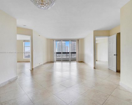 3600 Mystic Pointe Dr Unit #1209, Aventura