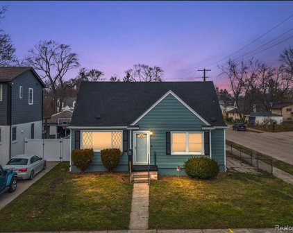 1510 CATALPA, Berkley