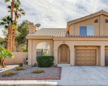 2819 Dawn Crossing Drive, Henderson