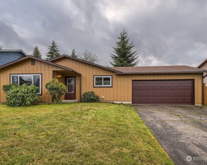 416 213th Street SW, Bothell