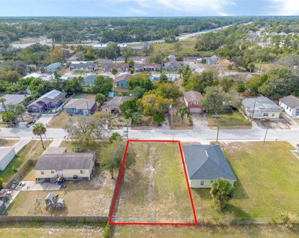 837 Pinewood Street, Daytona Beach