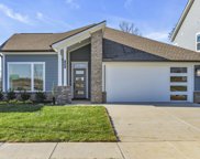 1037 Linn Cove Ct, Gallatin image