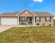 52 Hunters Pointe  Drive, Winfield image