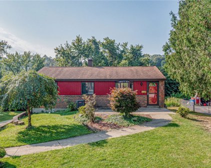 14030 Wayne Dr, North Huntingdon
