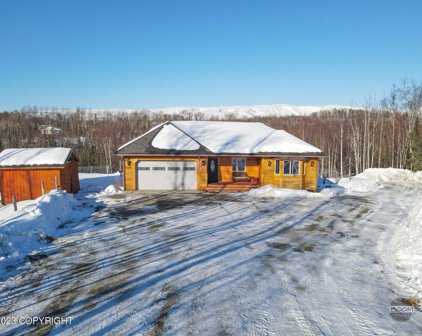 2301 N Ashford Circle, Wasilla
