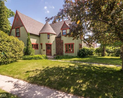 501 Holly Avenue, Crookston