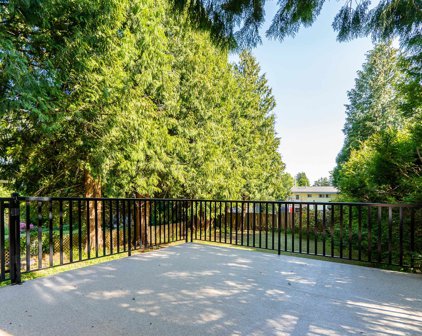 15836 Russell Avenue, White Rock