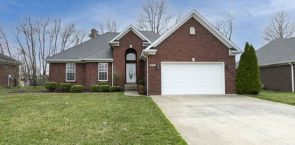 211 N Cole Ridge Dr, Shepherdsville