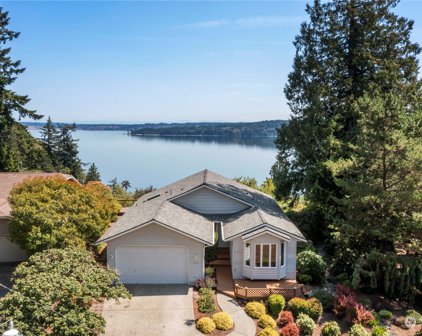 11011 Seaview Drive, Anderson Island