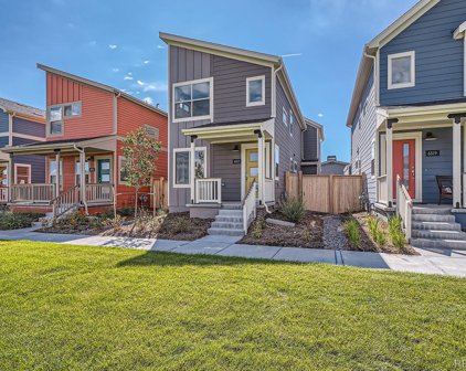 6317 N Hanover Street, Denver