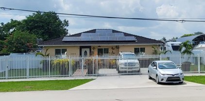 10210 Sw 220 Street, Miami
