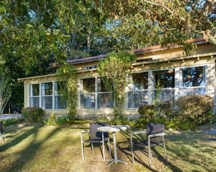 16569 County Road 89, Mentone