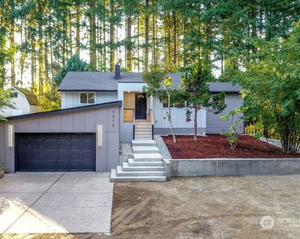 1213 SE Lider Road, Port Orchard