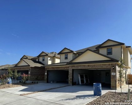 465-467 Emma Dr, New Braunfels