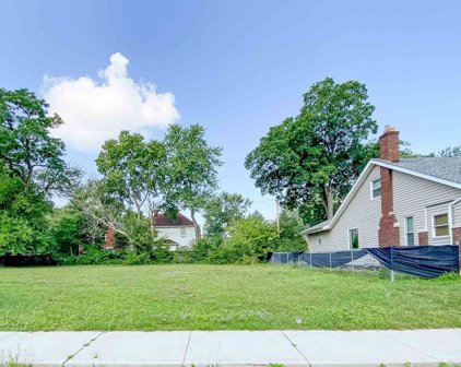 321 N Taylor Street, South Bend