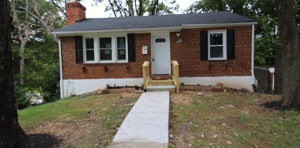 708 Modoc Ln, Oxon Hill