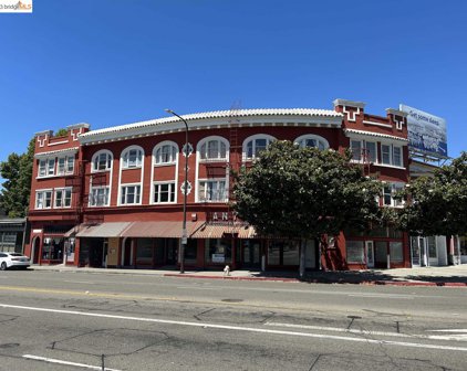 1985 Ashby Ave, Berkeley