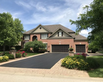 701 Goldenrod Drive, Algonquin