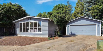 2675 Sunmeadow Ct, Salem