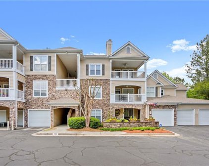 433 Pembrooke Circle, Milton