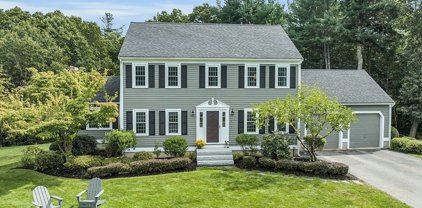 9 Rosebud Lane, Westford