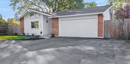 1935 Oak Park Blvd, Pleasant Hill