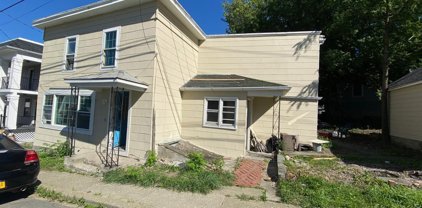 2 Fairview Avenue, Hudson