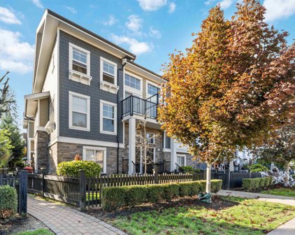7686 209 Street Unit 19, Langley