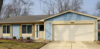 30w260 Dorchester Court, Warrenville