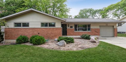 406 Scott Street, Algonquin