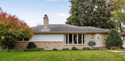 2600 27th Avenue NE, Saint Anthony