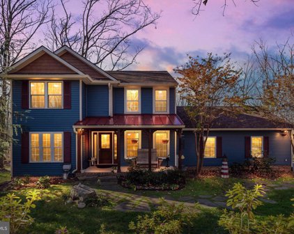 868 Deer Ridge Dr, Westminster