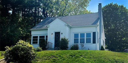 34 Chopmist Hill  Road, Glocester
