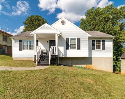 215 Omega Drive, Lynchburg