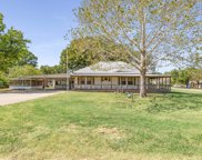 602 Willow Ave, Comanche image