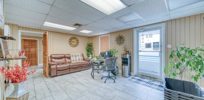 Second Floor Office Space In Hialeah For Lease, Hialeah