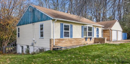 1365 Hillwind Road NE, Fridley